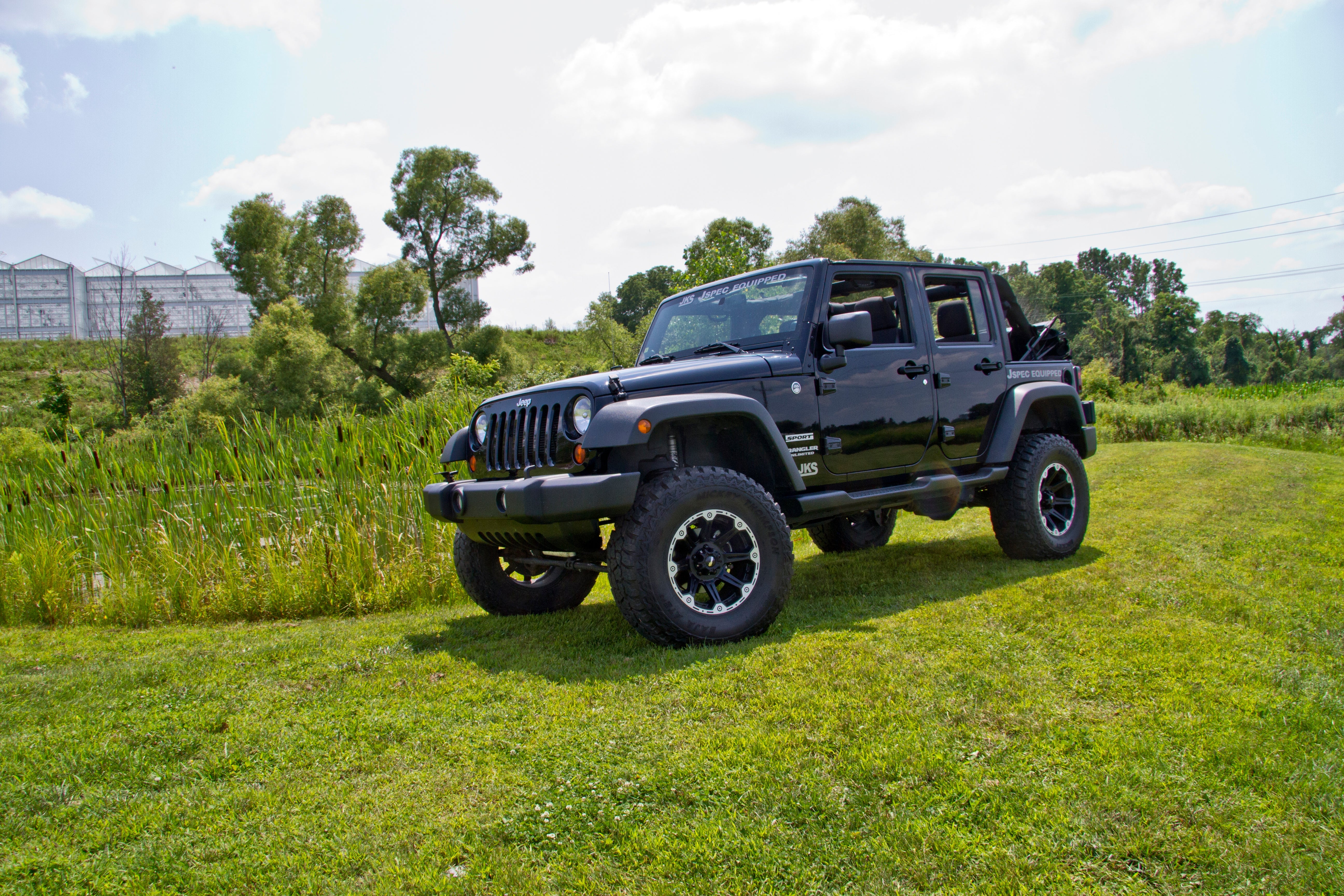 JKS 2007-2018 Jeep Wrangler JK 4 Door RHD Models 3.5" Lift Kit J-Venture Fox 2.0 Adventure Series JSPEC104KFA