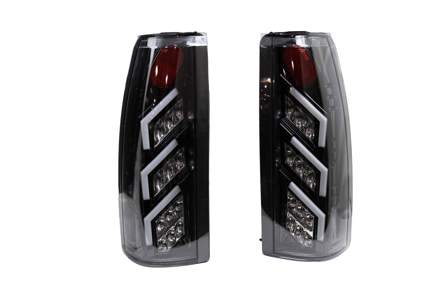 Winjet LED Tail Light Glossey Black Clear CTWJ-0702-GBC