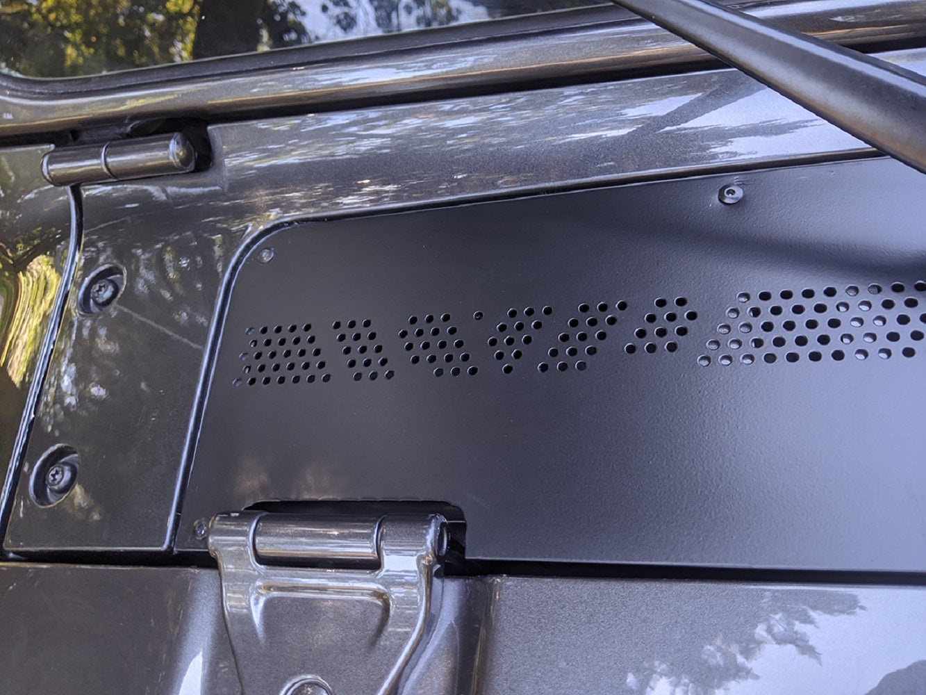 Warrior 2018-2021 Jeep Wrangler JL JLU 2019-2021 JT Cowl Cover Black Powder Coated 12-Gauge Steel S6920