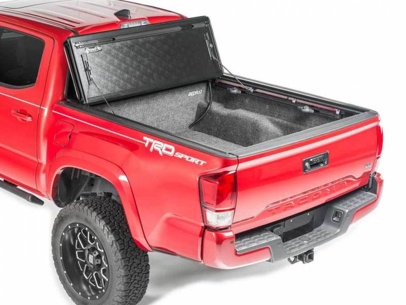 BAKFlip 2019-2022 Chevrolet Silverado GMC Sierra 1500 New Body Style FiberMax 6' 6" Bed Tonneau Cover 1126131