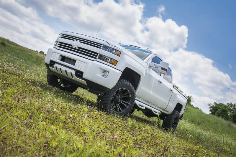 Zone OffRoad 2011-2019 Chevrolet Silverado GMC Sierra 2500HD 3500HD 3in UCA Lift with Overloads With Free Boot Protectors ZONC38N